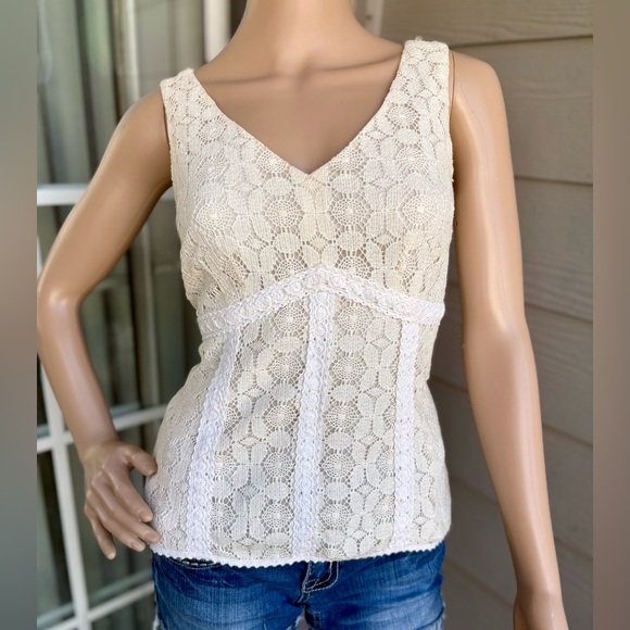 Ann Taylor Petites Cream Crochet Top - Picture 1 of 8